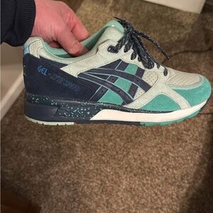 ASICS Men's Sneakers in Teal and Navy